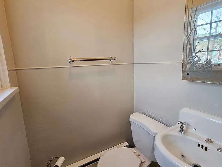 30 Jefferson St — Photo 27