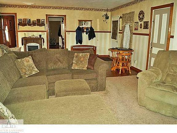 5th image of 205 E Jefferson St