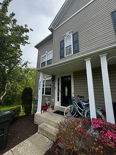1015 Partridge Pl Photo 1