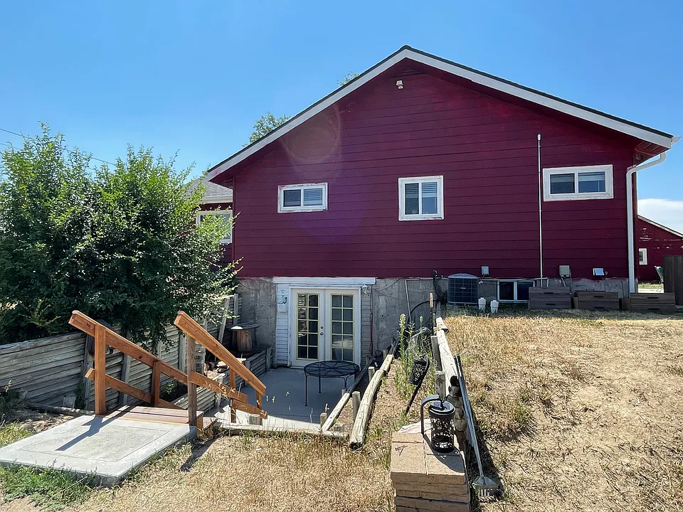 1631 State Hwy #83-B