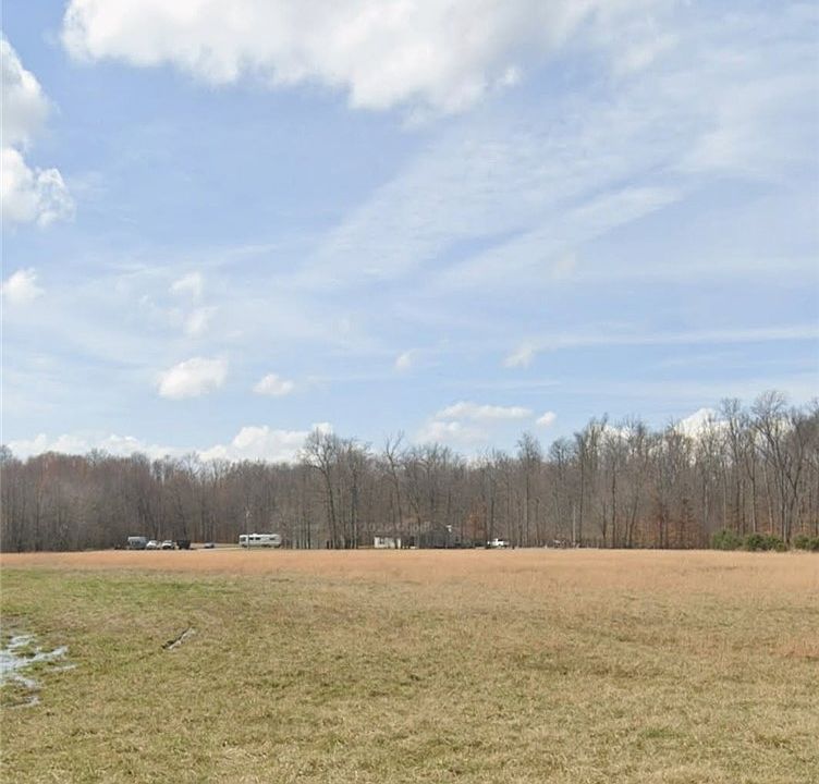 1st image of 2437+ N Borcherding Road