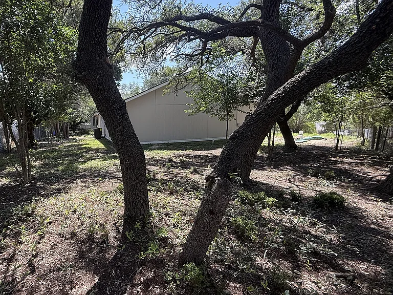 560 Wickford Way — Photo 13