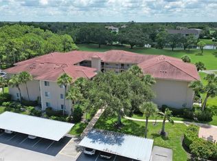 1051 Foxfire Ln APT 108, Naples, FL 34104
