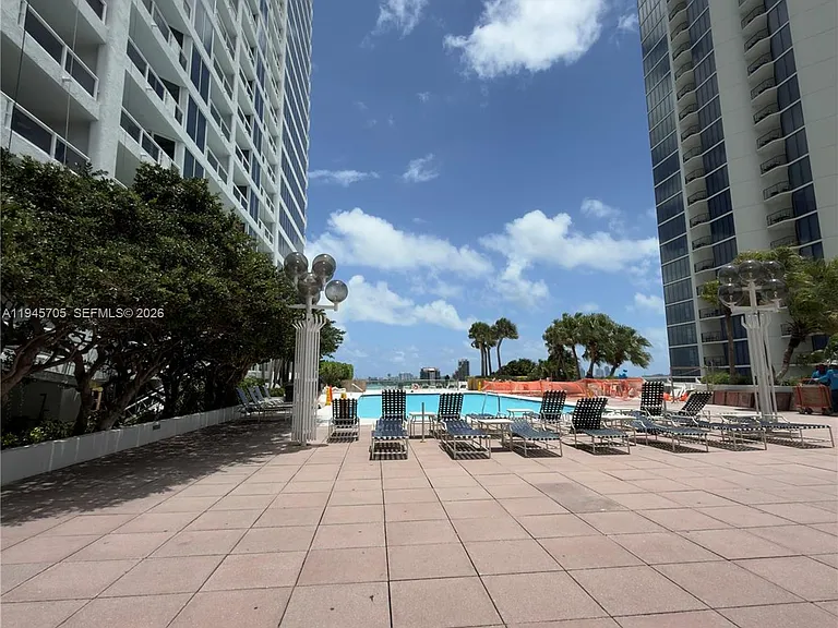 1717 N Bayshore Dr #A-3242 — Photo 39