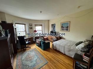 1091 Boylston St APT 34, Boston, MA 02215