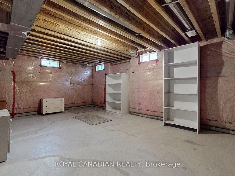 1 Green Spruce Rd — Photo 25