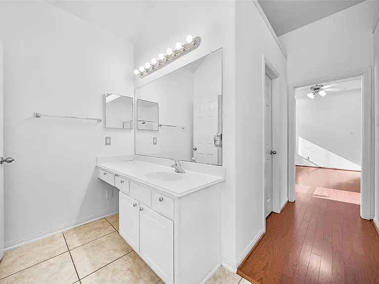 11 Griffin Hill Ct — Photo 14