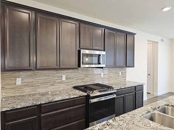 Gas Range and Microwave