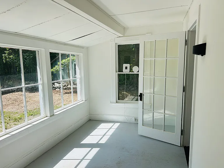 4 Hillside Pl — Photo 9