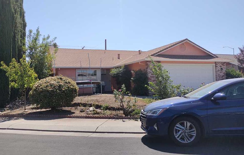 2nd image of 3114 Yuma Ct