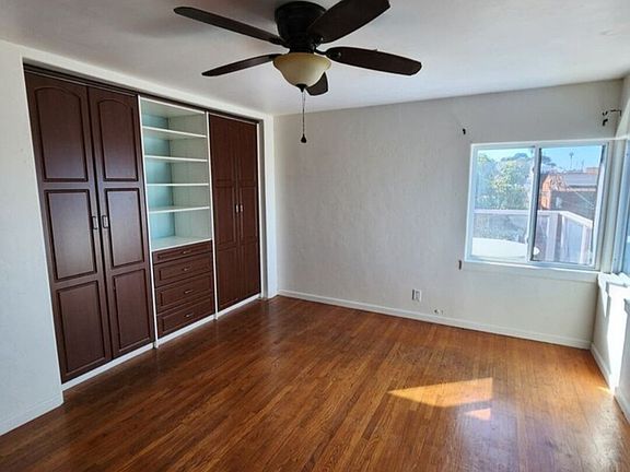 3rd image of 4629 Narragansett Ave