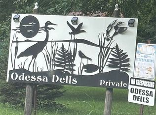 8468 83rd St, Wapello, IA 52653