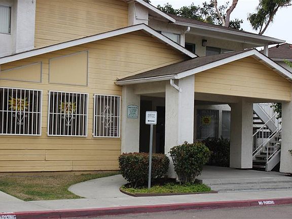 3rd image of 130 W Calle Primera #13804