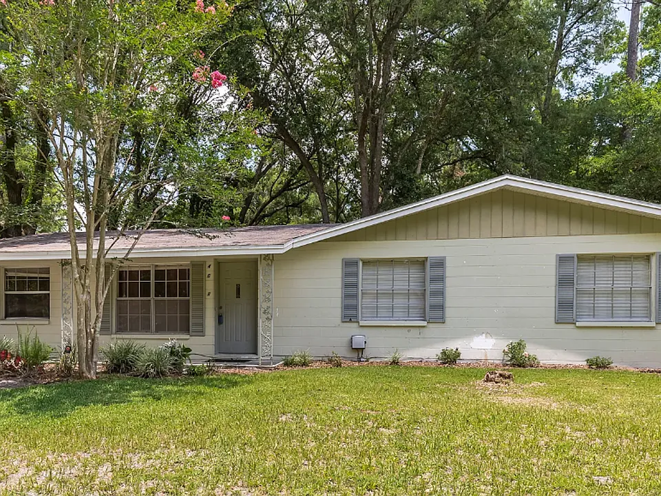4601 NW 29th Ter
