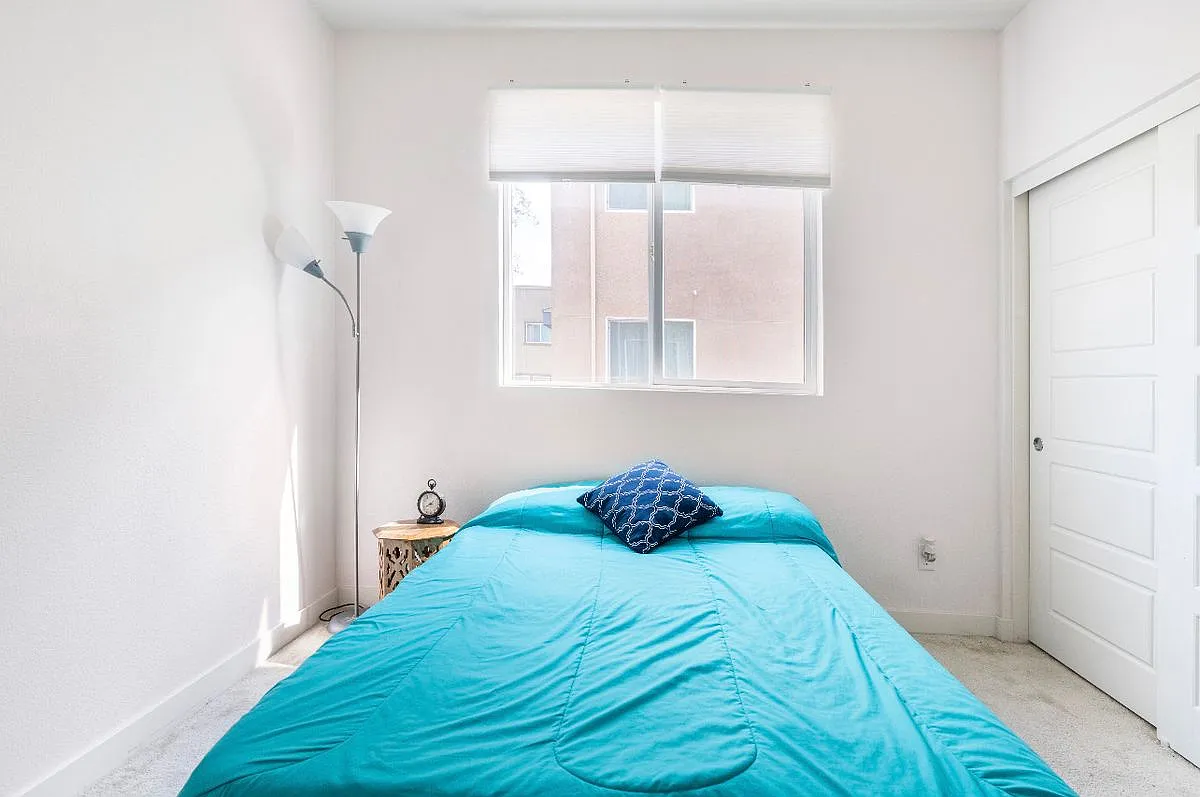 1 bed, 1.0 bath, 300 sqft, $1,500 — Photo 4