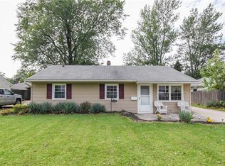 904 East Dr, Sheffield Lake, OH