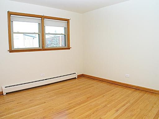 5th image of 4915 N Central Ave #9