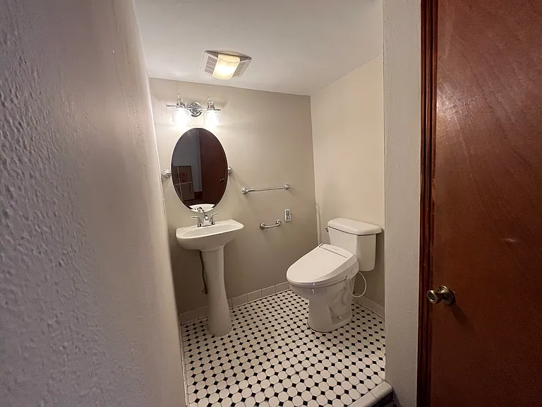 2137 Park St #2 — Photo 5