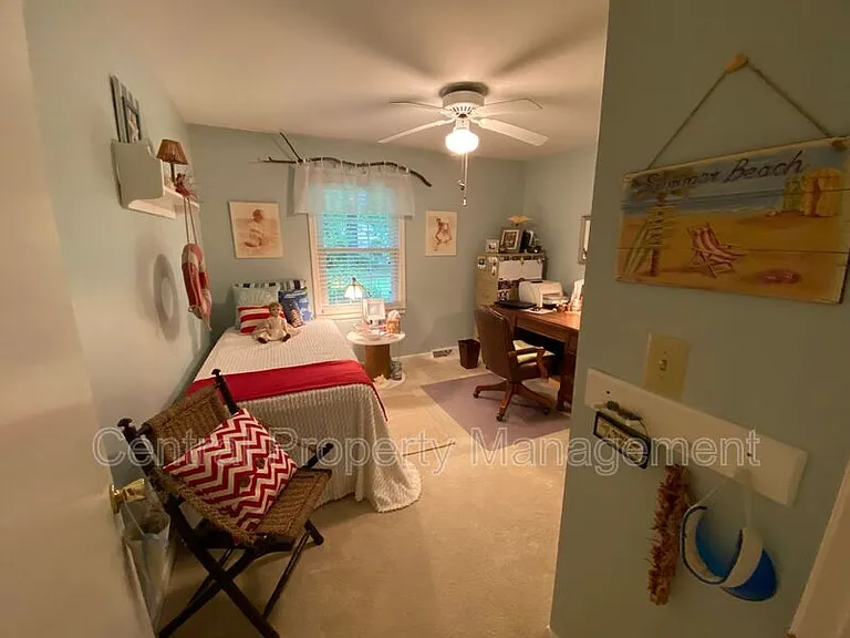 4724 Coach Hill Dr — Photo 33