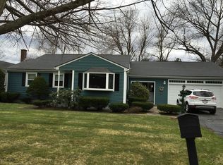 160 Bolton St, Springfield, MA 01119