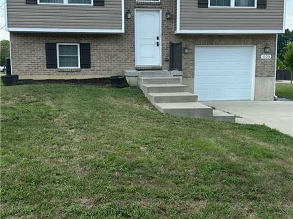 1125 Gemstone Pointe Dr
