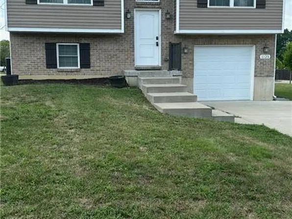 1125 Gemstone Pointe Dr, Walton, KY 41094