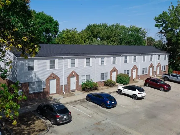 215 & 219 Grover St, Warrensburg, MO 64093