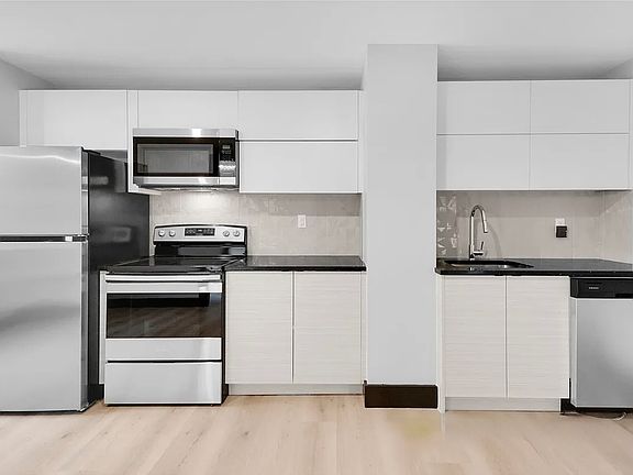4th image of 88 Linden Blvd APT 7C