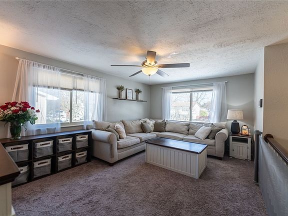 3rd image of 200 Kirkwood Dr