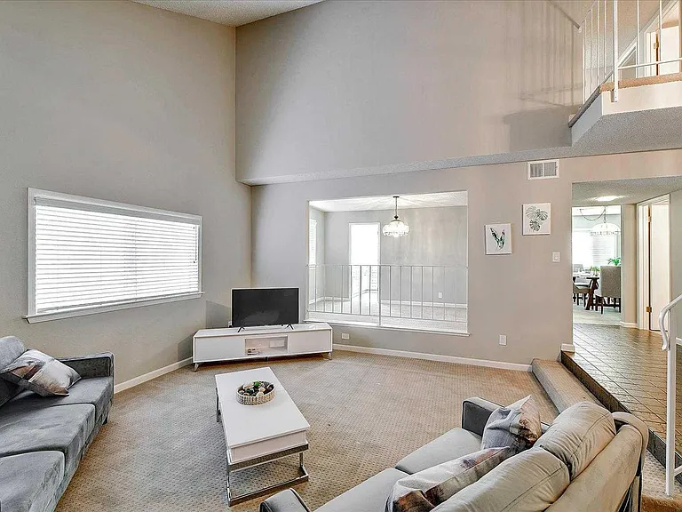 6429 McAbee Rd — Photo 3