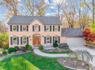 107 Ravinewood Ter, Loveland, OH 45140