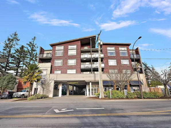 844 Goldstream Ave #403, Langford, BC V9B 2X7