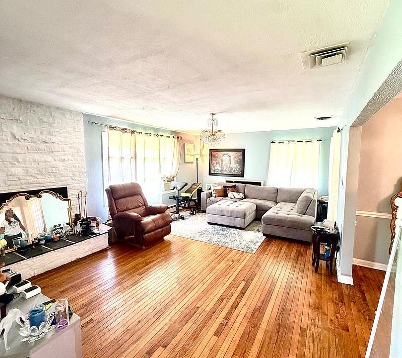 12846 Owens Dr, Waldorf, MD 20602 | MLS #MDCH2057132 | Zillow