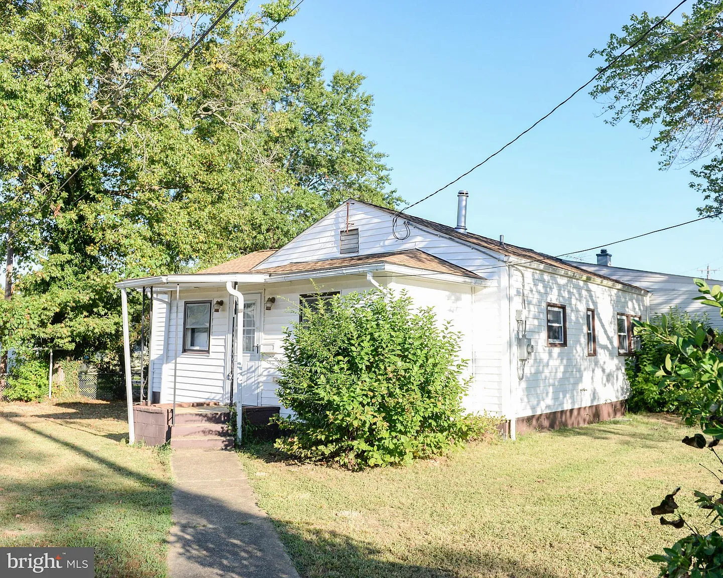101 Cedar Ln photo 1
