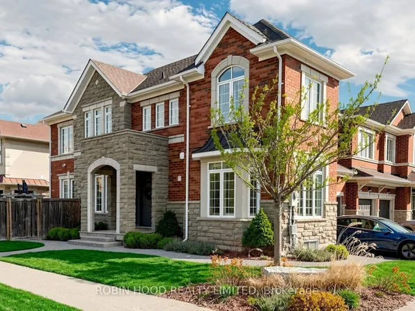 3307 Granite Gate, Burlington, ON L7M 0L7