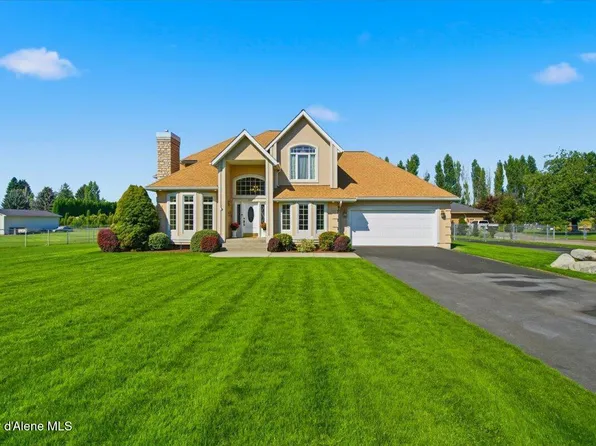 7255 N Colfax St, Dalton Gardens, ID 83815