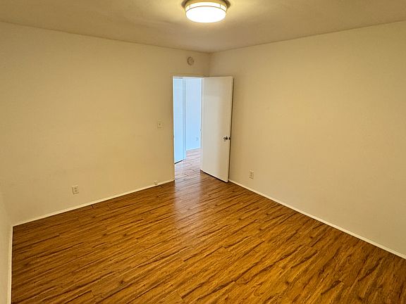 4th image of 1239 12th St APT 1
