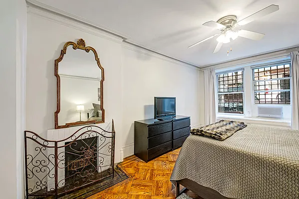 Rented by Susan Finkel, LREB | media 7