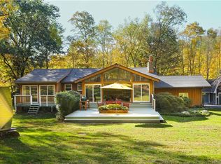 8 North Ln, Katonah, NY 10536
