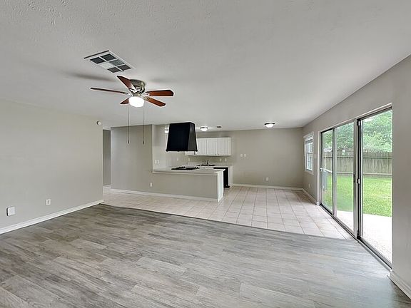 4th image of 3122 Birch Creek Dr