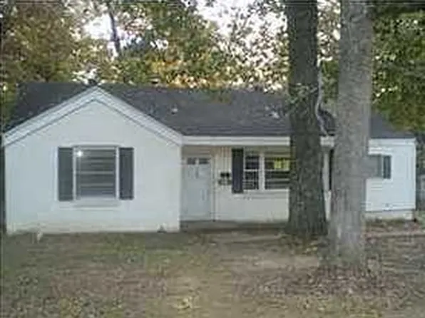 2442 Woodlawn St, Montgomery, AL 36106