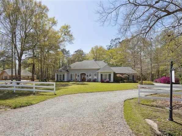 415 Dummy Line Rd, Madisonville, LA 70447