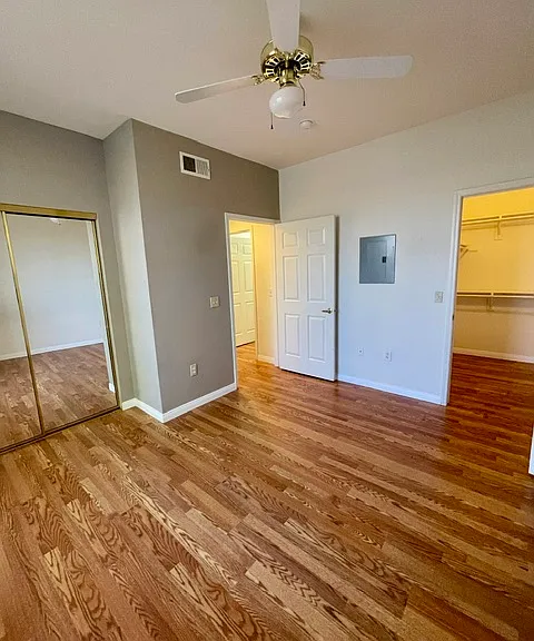 231 W Horizon Ridge Pkwy #2813 — Photo 12