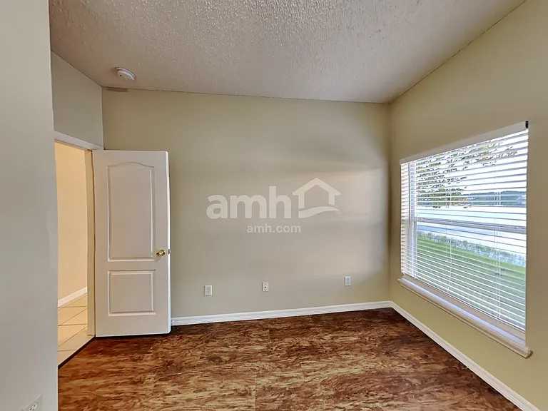 4470 Waterside Pointe Cir — Photo 13