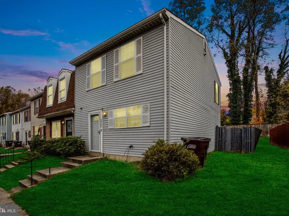 5926 Beacon Hill Pl, Capitol Heights, MD 20743