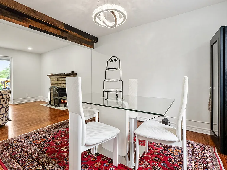 1902 Featherston Dr #1902 — Photo 19