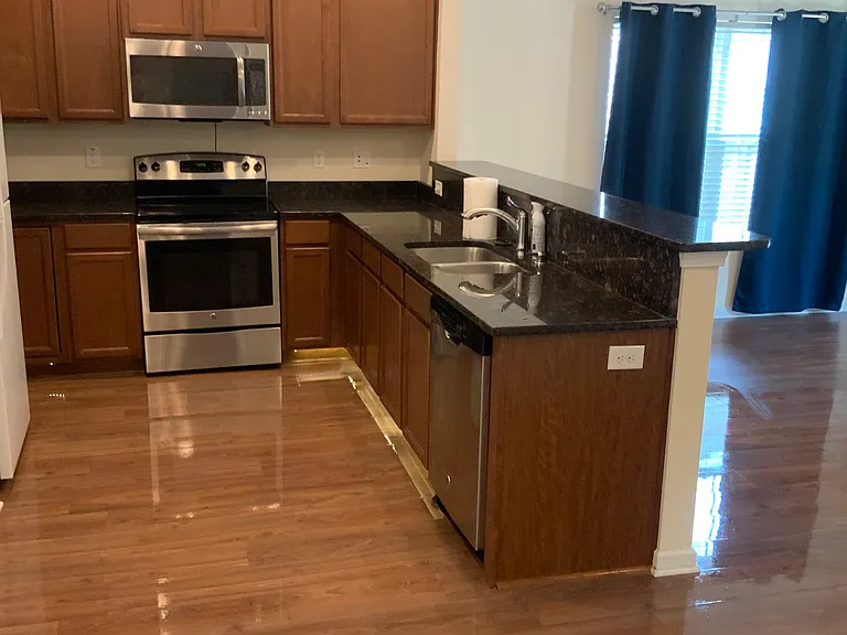 657 Spanish Oak Dr — Photo 3
