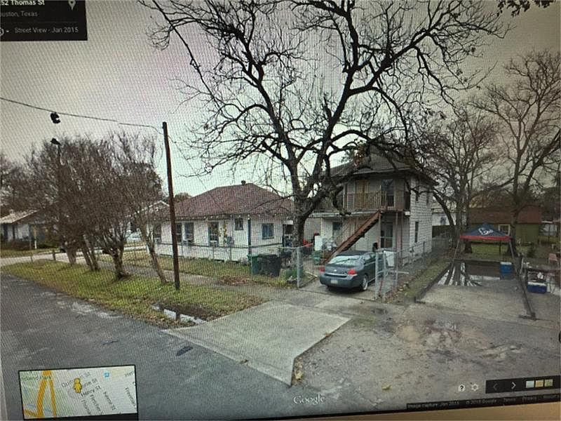 2nd image of 304 Winnie St