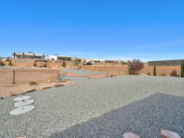 2321 14th St SE, Rio Rancho, NM 87124