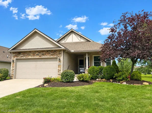 1143 Fox Run, Grafton, OH 44044